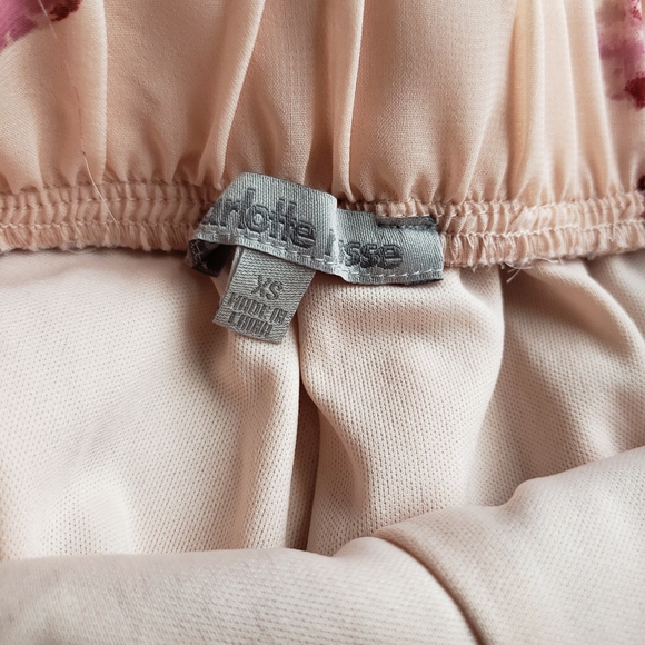 Charlotte Russe Flowy Pants - Picture 3 of 5